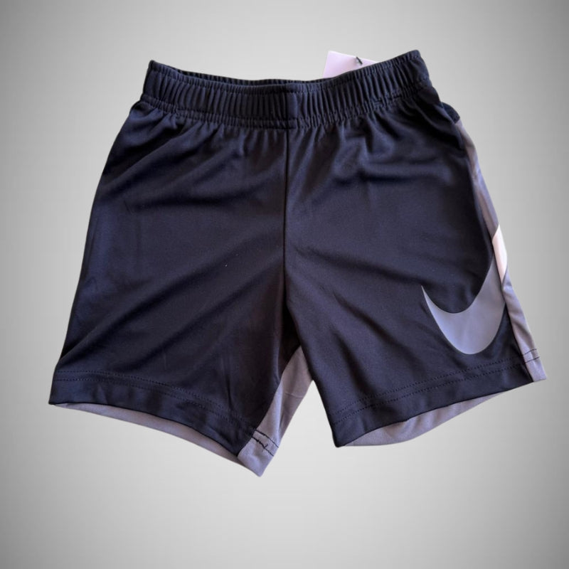 Nike 3 years