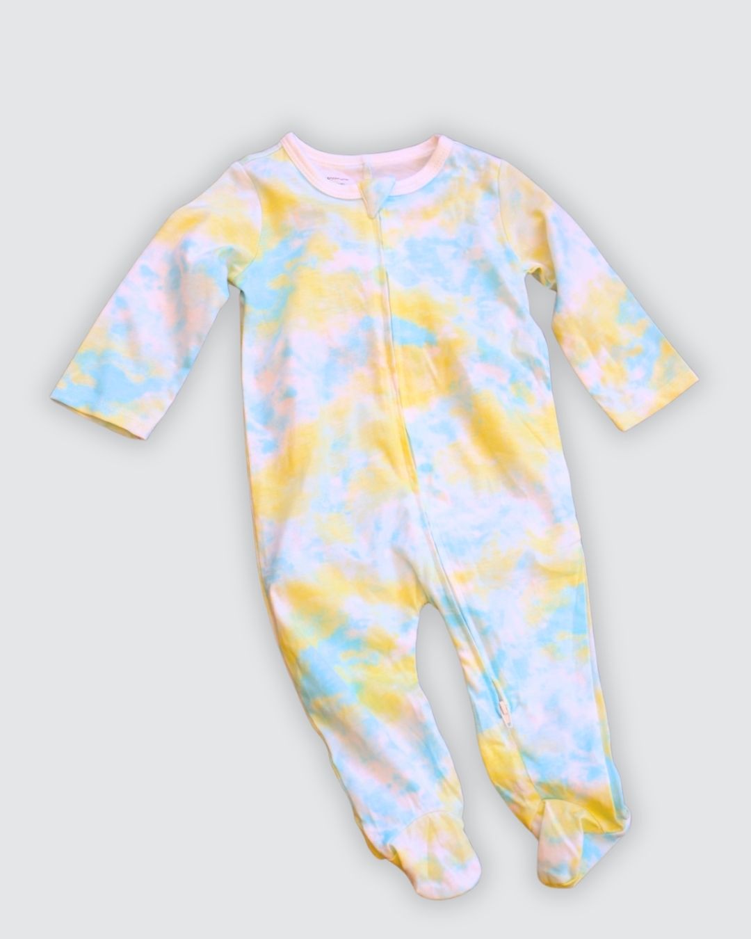 First Impression 3-6m