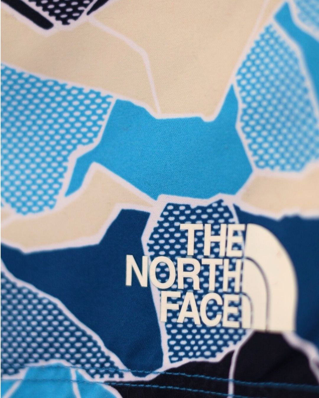 The north face 6/6